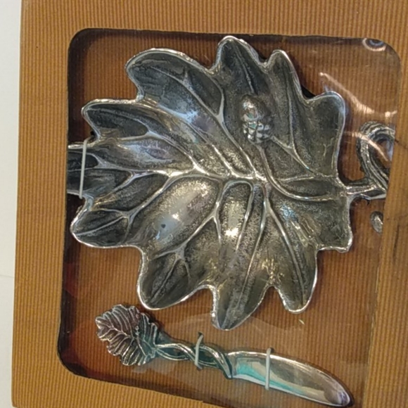 Home Star Pewter Tidbit Server - Picture 2 of 4